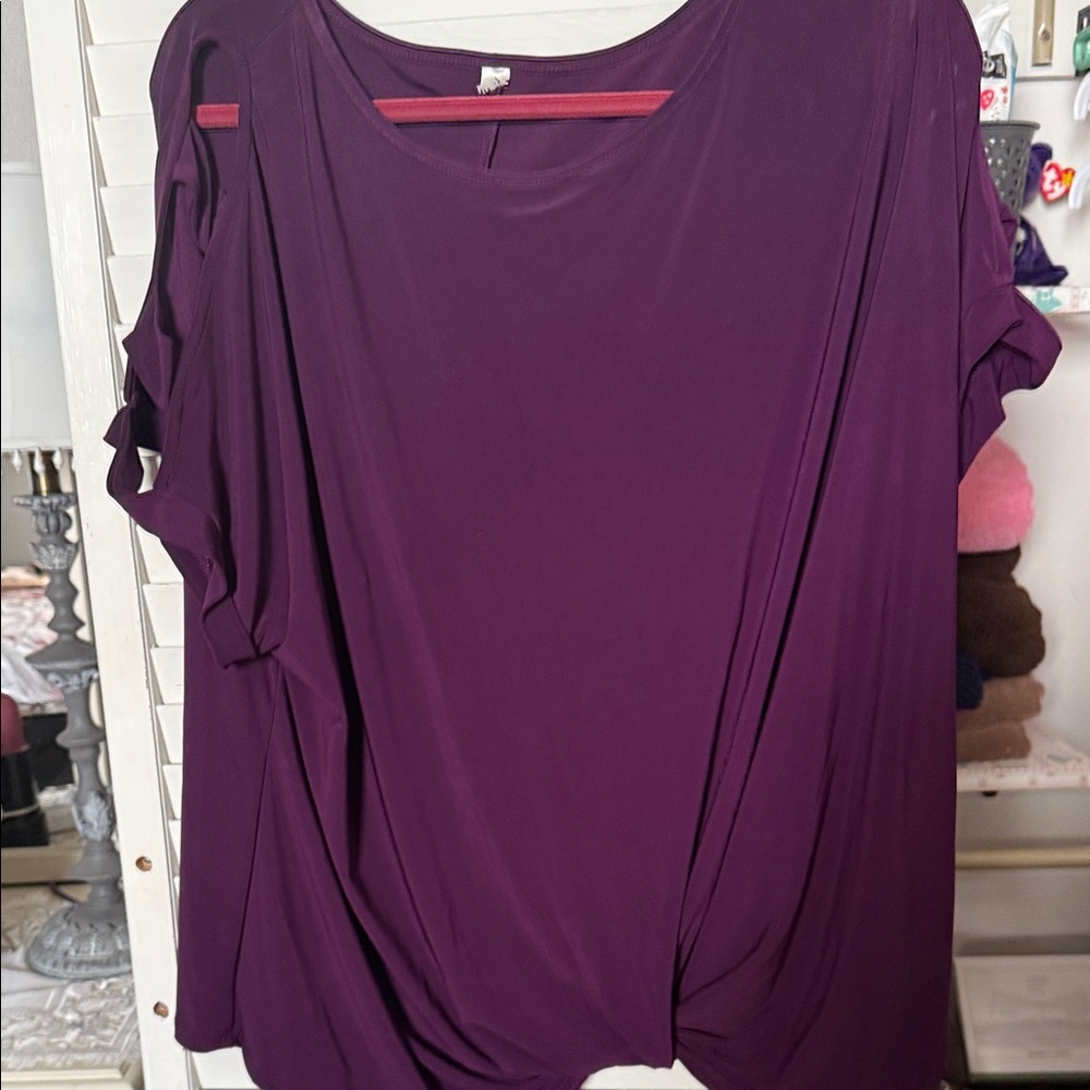 Women's Purple Top